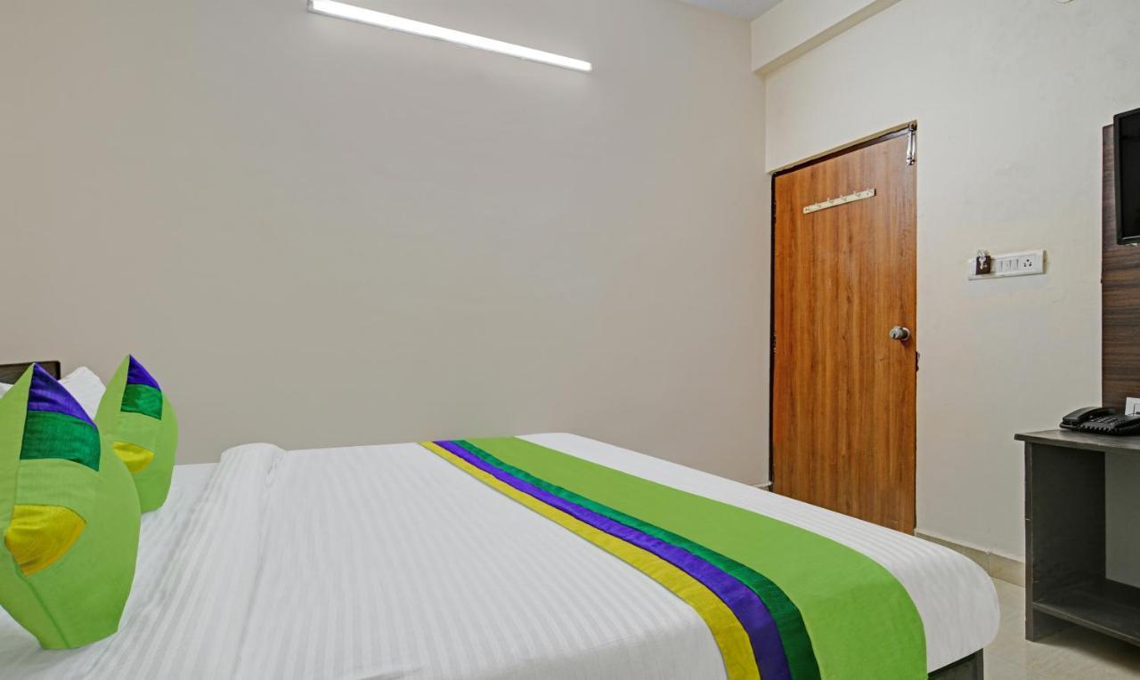โอโย 69995 อลังการ ทาวเวอร์ Hotel โบปาล ภายนอก รูปภาพ